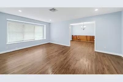 4002 Martinshire Drive, Houston, TX 77025 - Photo 16