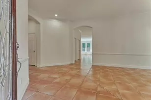 66 S Castlegreen Cir, The Woodlands, TX 77381 - Photo 6