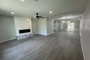 6407 Sandy Oaks Dr, Houston, TX 77050 - Photo 4