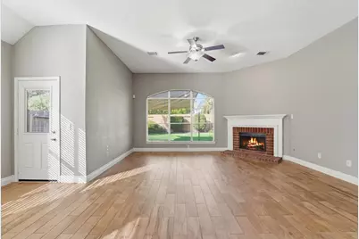 5719 Walkabout Way, Katy, TX 77450 - Photo 6