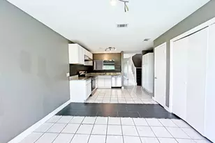 13546 Portobello Dr, Houston, TX 77083 - Photo 8