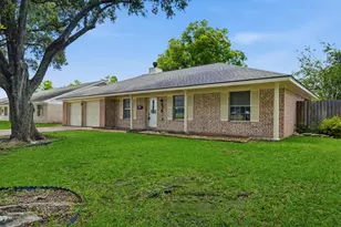 815 Klare Ave, Rosenberg, TX 77471 - Photo 2