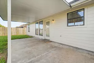 1015 Cardinal Dr, Richwood, TX 77566 - Photo 34