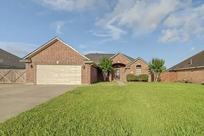 1015 Cardinal Drive, Richwood, TX 77566 - Photo 1