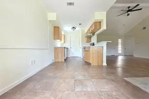 7915 Woodsman Trail, Houston, TX 77040 - Photo 12