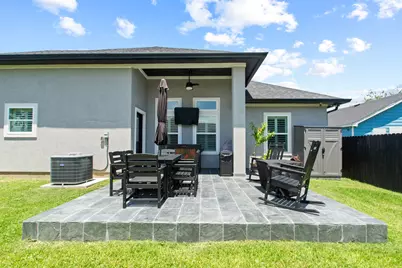 602 E Main Street, La Porte, TX 77571 - Photo 32