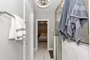 602 E Main St, La Porte, TX 77571 - Photo 18
