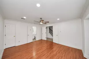 1719 Saddlecreek Dr, Houston, TX 77090 - Photo 10