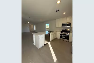 14896 N Ascot Bend Cir, Conroe, TX 77306 - Photo 6