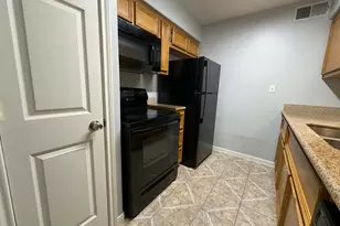 215 Postoffice, Galveston, TX 77550 - Photo 6