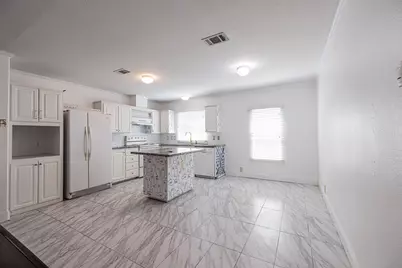 11738 Greencanyon Drive, Houston, TX 77044 - Photo 8