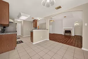 11107 Creekline Meadow Ct, Cypress, TX 77429 - Photo 10