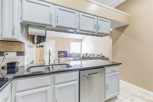 1304 Chelsea Ln, Pearland, TX 77581 - Photo 10