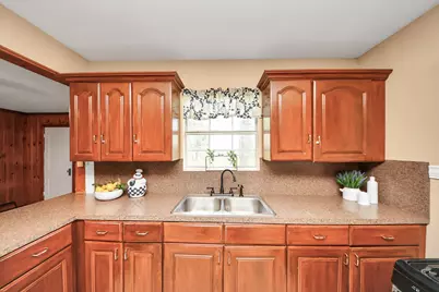 418 Forrest Street, Baytown, TX 77520 - Photo 6