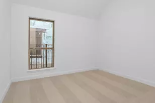 21902 Woodland Hawthorn Ln, Cypress, TX 77433 - Photo 10