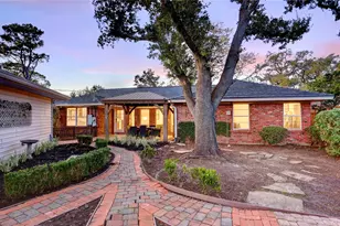4311 McDermed Dr, Houston, TX 77035 - Photo 20