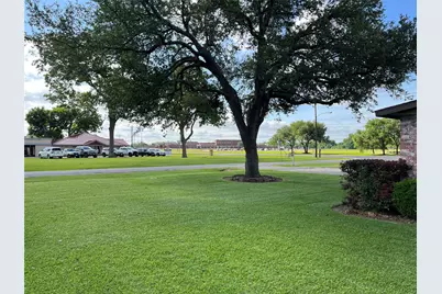 103 Greenbriar Drive, Wharton, TX 77488 - Photo 6