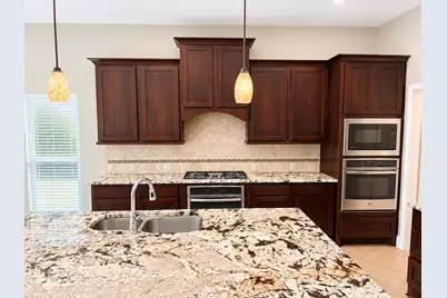 205 Climbing Oaks Place, Montgomery, TX 77316 - Photo 2
