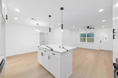 5709 Langley Road, Houston, TX 77016 - Photo 10