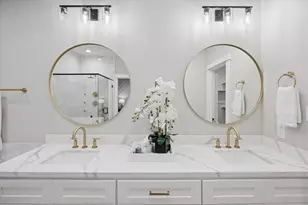 719 Thornton Rd, Houston, TX 77018 - Photo 32