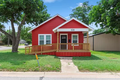 1138 Fannin Street, Columbus, TX 78934 - Photo 1