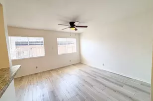 11002 Hammerly Blvd, Houston, TX 77043 - Photo 24