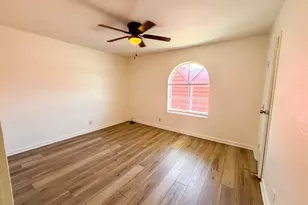 11002 Hammerly Blvd, Houston, TX 77043 - Photo 36