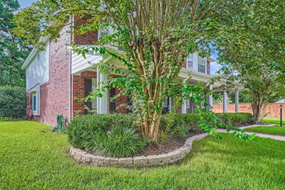 17 Leandro Court, Montgomery, TX 77356 - Photo 2