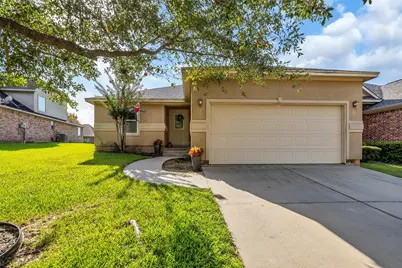 106 Harbour Town Way, Conroe, TX 77356 - Photo 6