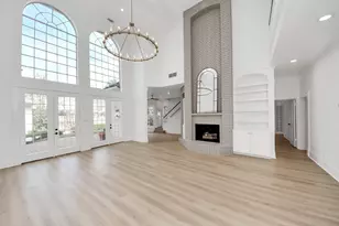 93 Greensward Ln, Sugar Land, TX 77479 - Photo 8