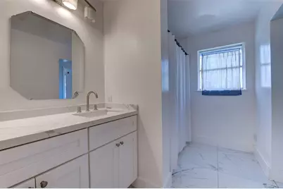 5518 Holly Street, Houston, TX 77081 - Photo 14