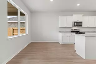 8934 Ice Quartz Dr, Iowa Colony, TX 77583 - Photo 6