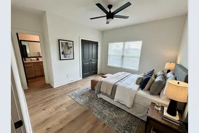 322 E 37th / 710 E 32nd 1/2 Street, Houston, TX 77018 - Photo 8