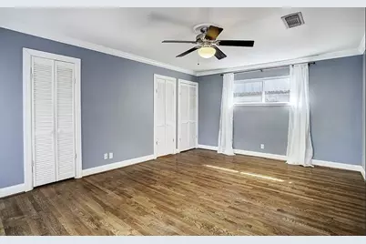 10302 Oakpoint Drive, Houston, TX 77043 - Photo 12