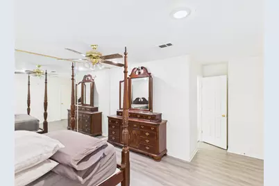 7611 Hopewell Lane, Houston, TX 77071 - Photo 24
