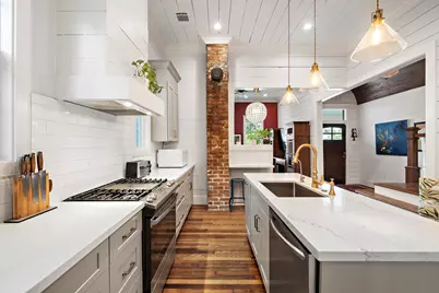 2019 Crockett Street, Houston, TX 77007 - Photo 4