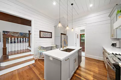 2019 Crockett Street, Houston, TX 77007 - Photo 6