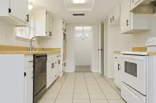 7015 Maple Fox Dr, Humble, TX 77338 - Photo 2