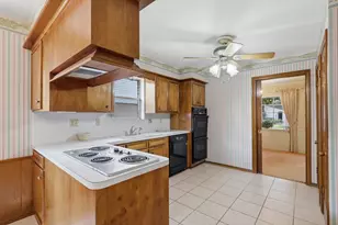 1111 Cheshire Ln, Houston, TX 77018 - Photo 6
