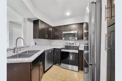 2626 Holly Hall Street #512, Houston, TX 77054 - Photo 4