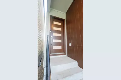 4914 Lavender Street, Houston, TX 77026 - Photo 2