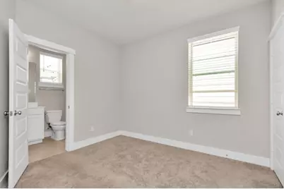 746 Strawberry Pines Court, Houston, TX 77009 - Photo 34