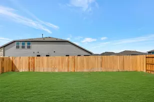 244 Draper Shadows Dr, Willis, TX 77378 - Photo 28