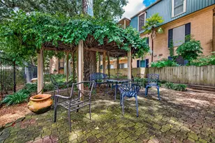 4515 Briar Hollow Pl, Houston, TX 77027 - Photo 22
