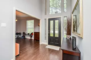 3126 Serene Oak Dr, Sugar Land, TX 77478 - Photo 4