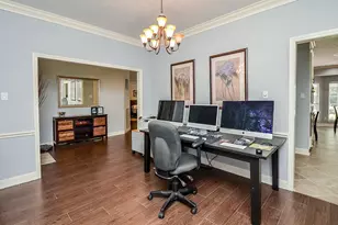 3126 Serene Oak Dr, Sugar Land, TX 77478 - Photo 8