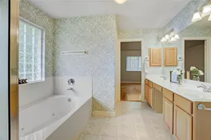 6850 Dillon St, Houston, TX 77061 - Photo 12