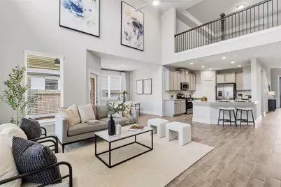 5618 Mammoth Oak Drive, Houston, TX 77066 - Photo 2