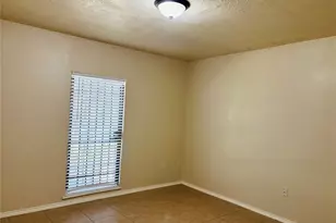 12409 Sharpview Dr, Houston, TX 77072 - Photo 12