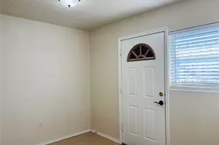 12409 Sharpview Dr, Houston, TX 77072 - Photo 8